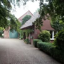 Keine Fotobeschreibung verfügbar.